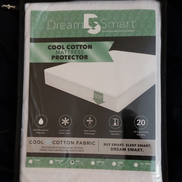 Full Size Dream Smart Mattress Protector - Picture 3 of 3